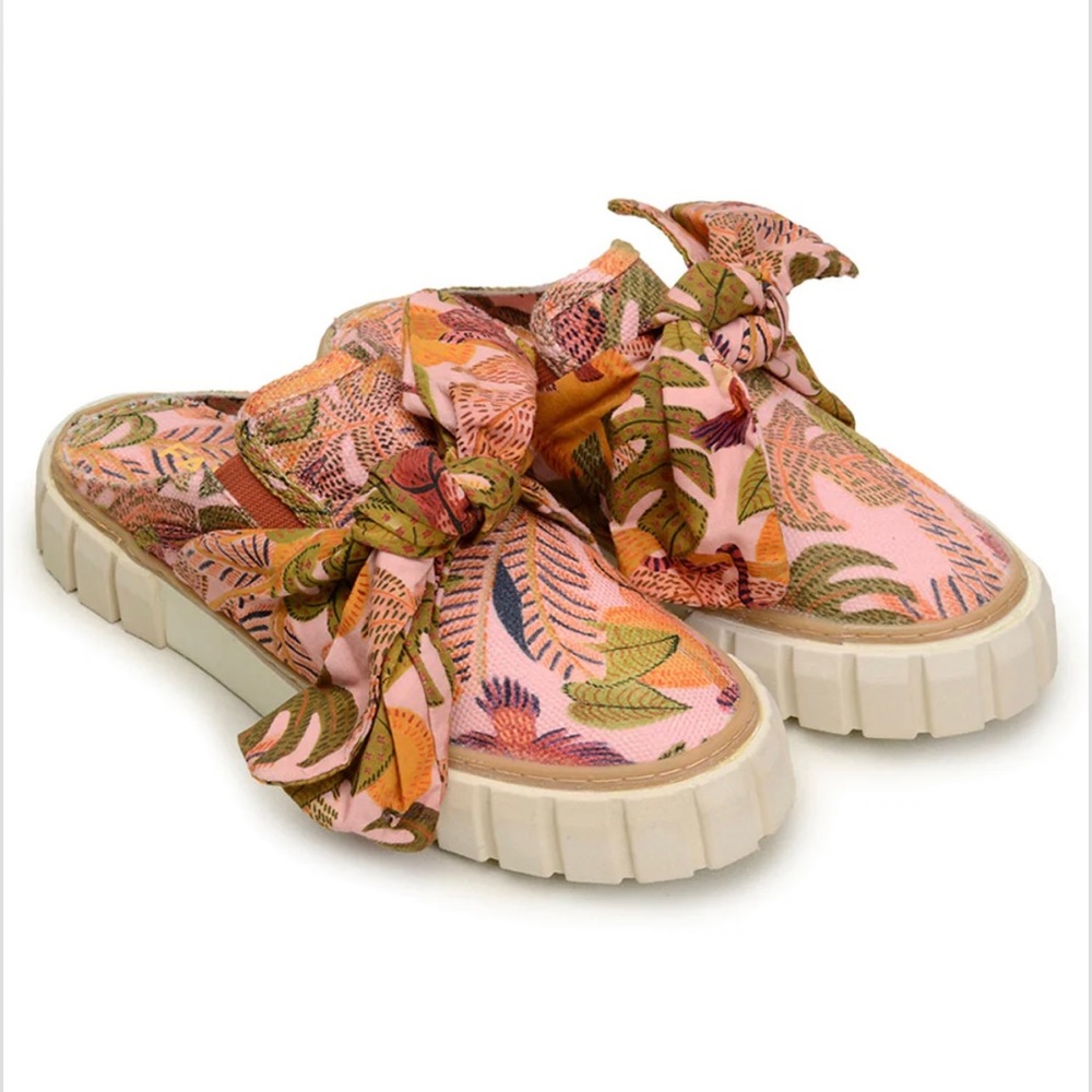 Farm Rio Mule Sneaker with bow